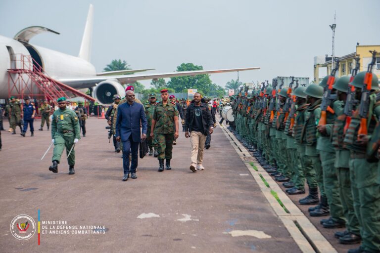 Kindu: Arrivée du vpm de la défense nationale Me Guy Kabombo Muadiamvita pour une mission officielle