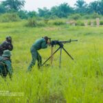 Défense nationale : Guy Kabombo visite le centre d’entraînement commando de Lwama