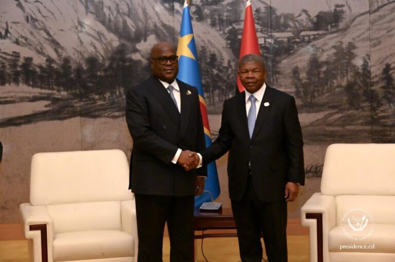 À Addis-Abeba, Tshisekedi et Lourenço unissent leurs voix pour une paix durable en RDC