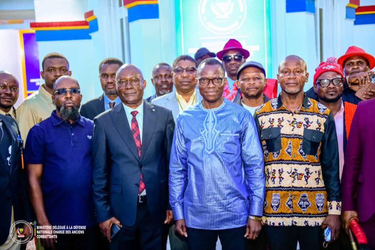 Conflit au Grand Bandundu : Eliezer Ntambwe reconnu comme acteur clé de la pacification