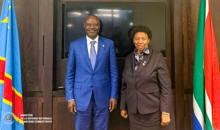 Coopération militaire RDC- Afrique du Sud : Guy Kabombo et Angie Motshekga relancent le partenariat stratégique