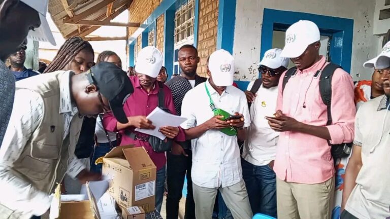 Kasaï I : identification gratuite des élèves filles lancée dans plusieurs sous-divisions rurales