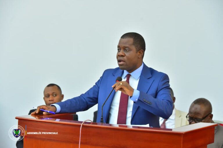 Kinshasa : Nicolas Wemakoy obtient l&rsquo;adoption à l&rsquo;unanimité de sa proposition d&rsquo;Edit sur les Taxi-moto